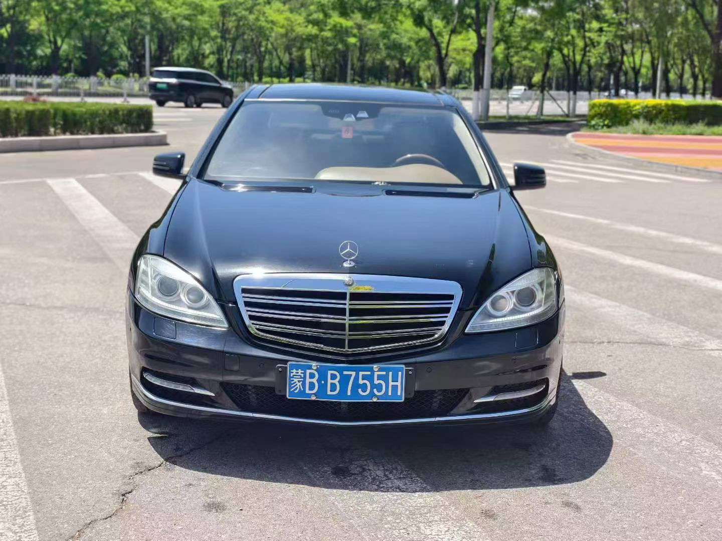 Mercedes-Benz S-Class S600L 2