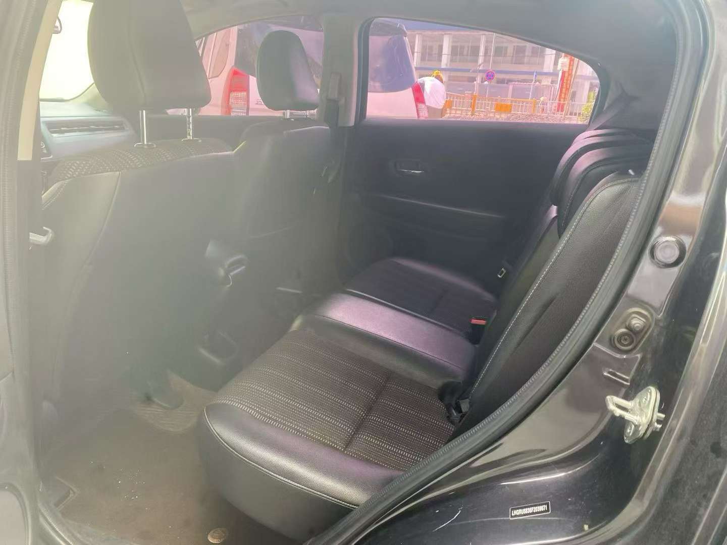 Honda Vezel 1.8L Automatic 5