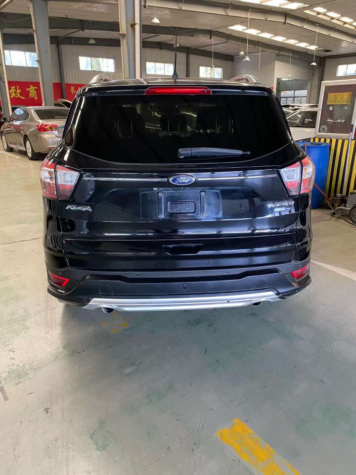 Ford Kuga 1.5T Automatic High Trim 4