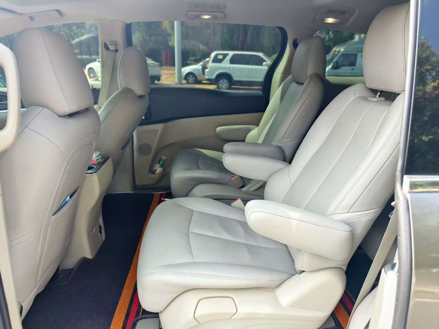 Buick GL8 3.0 Luxury 8