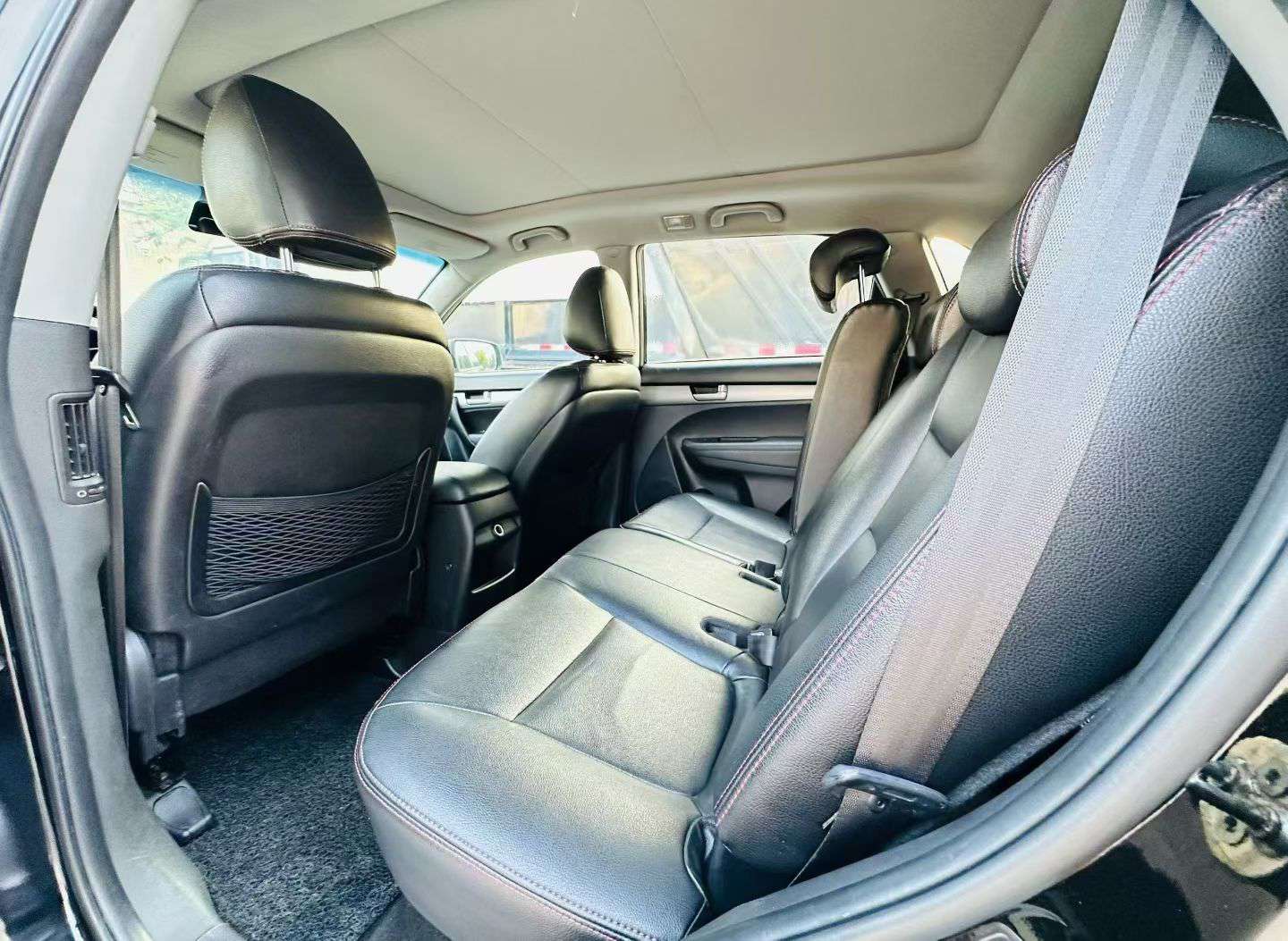 Kia Sorento 2.4 4WD 7-Seater 4