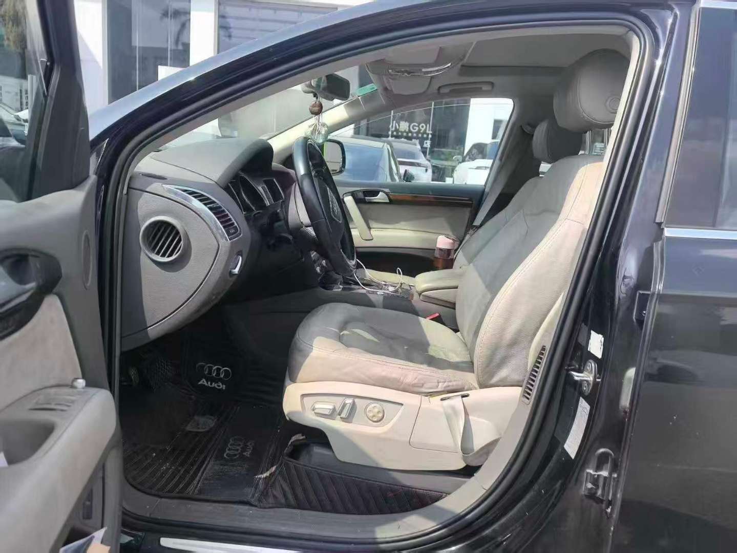 Audi Q7 2013 35 TFSI Premium 4
