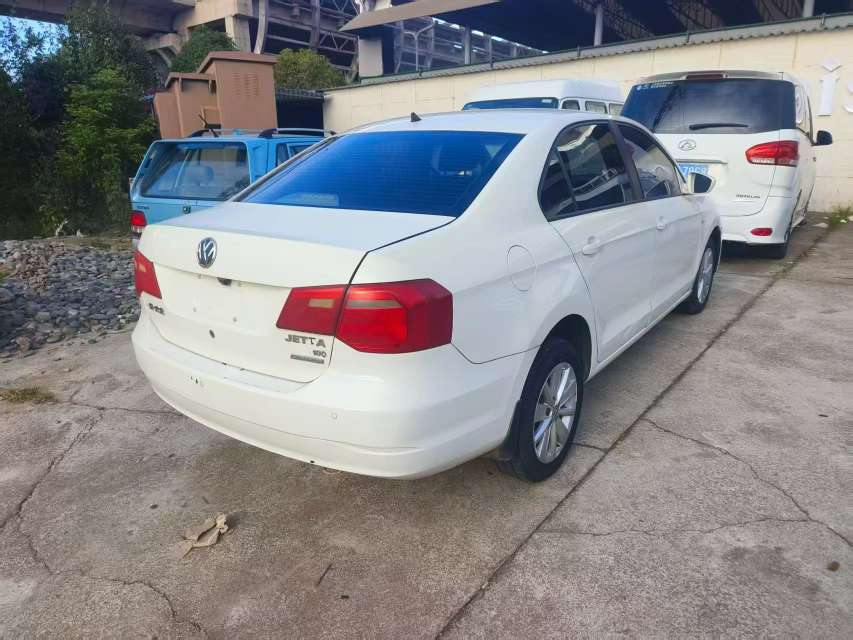 Volkswagen Jetta 5