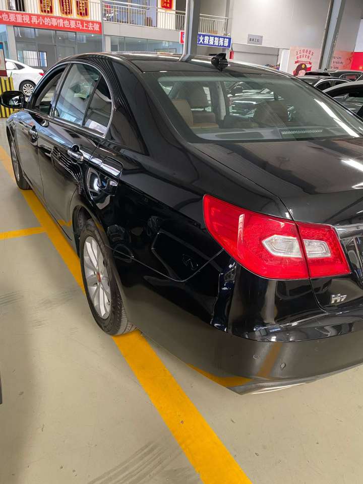 Hongqi H7 2016 1.8T High Spec 5