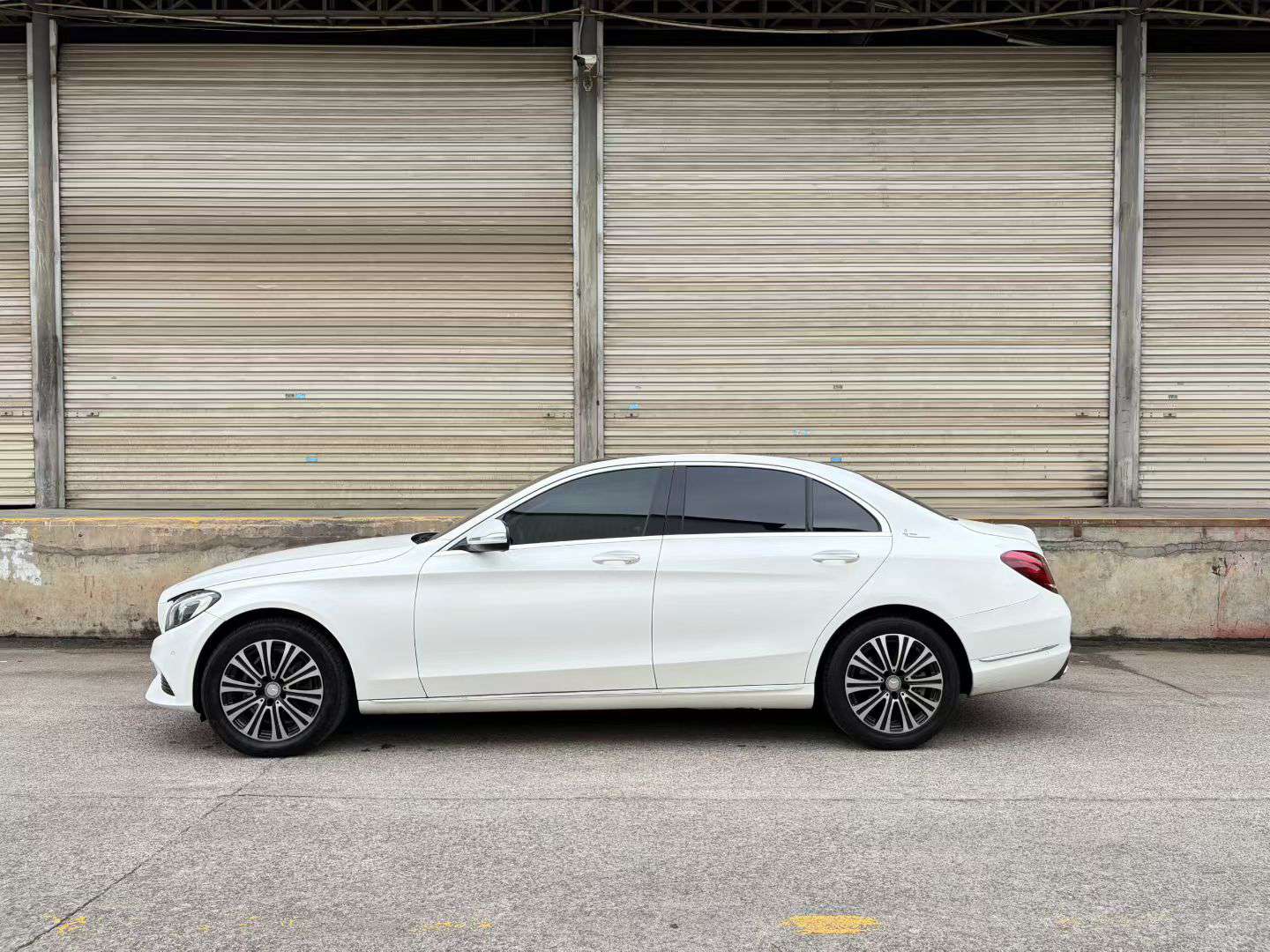 Mercedes-Benz C-Class 2015 Facelift C 200 L 8