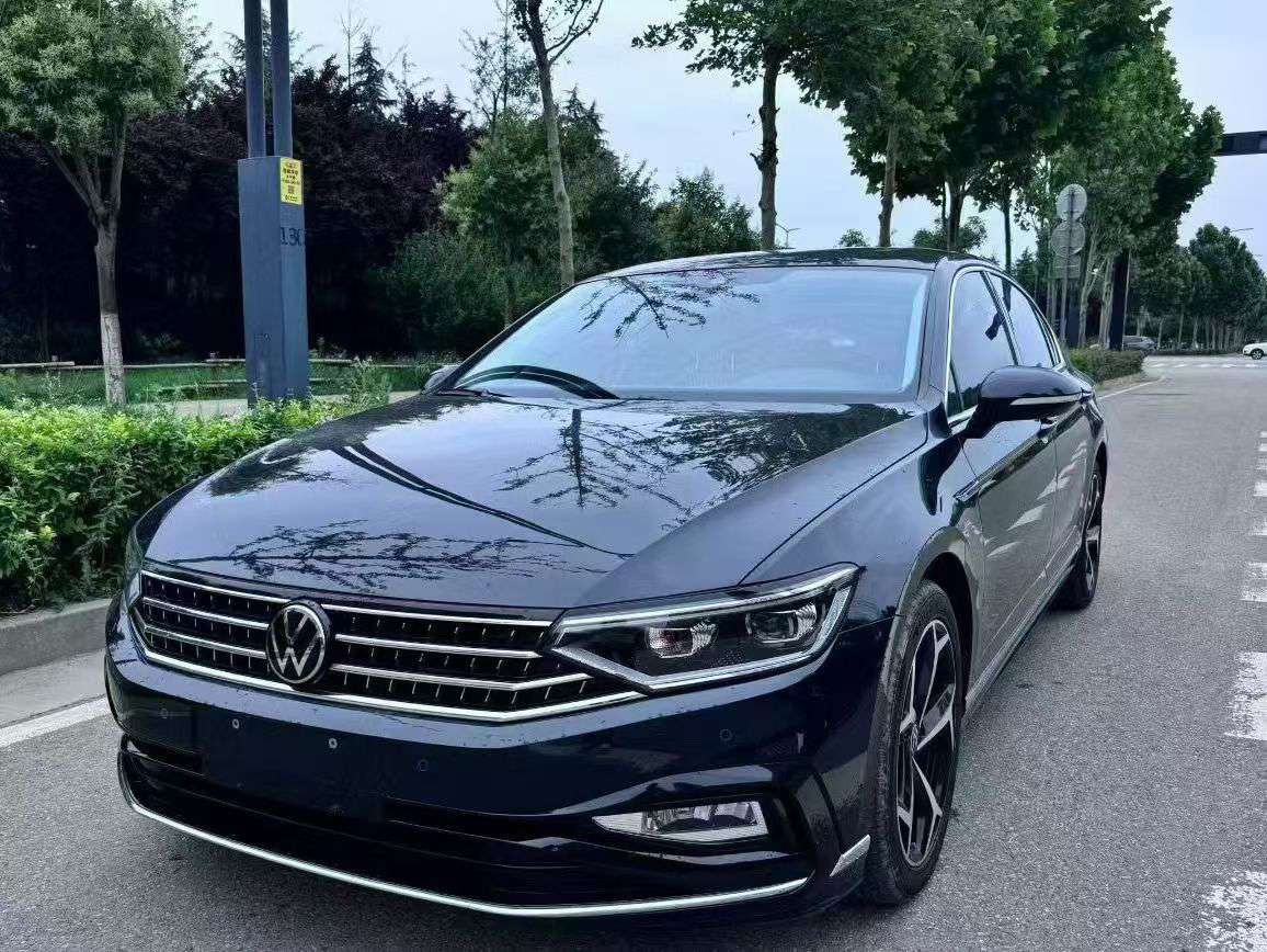 Volkswagen Magotan 2.0T 330 Luxury 2