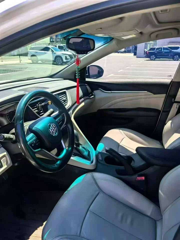 Buick Excelle 4