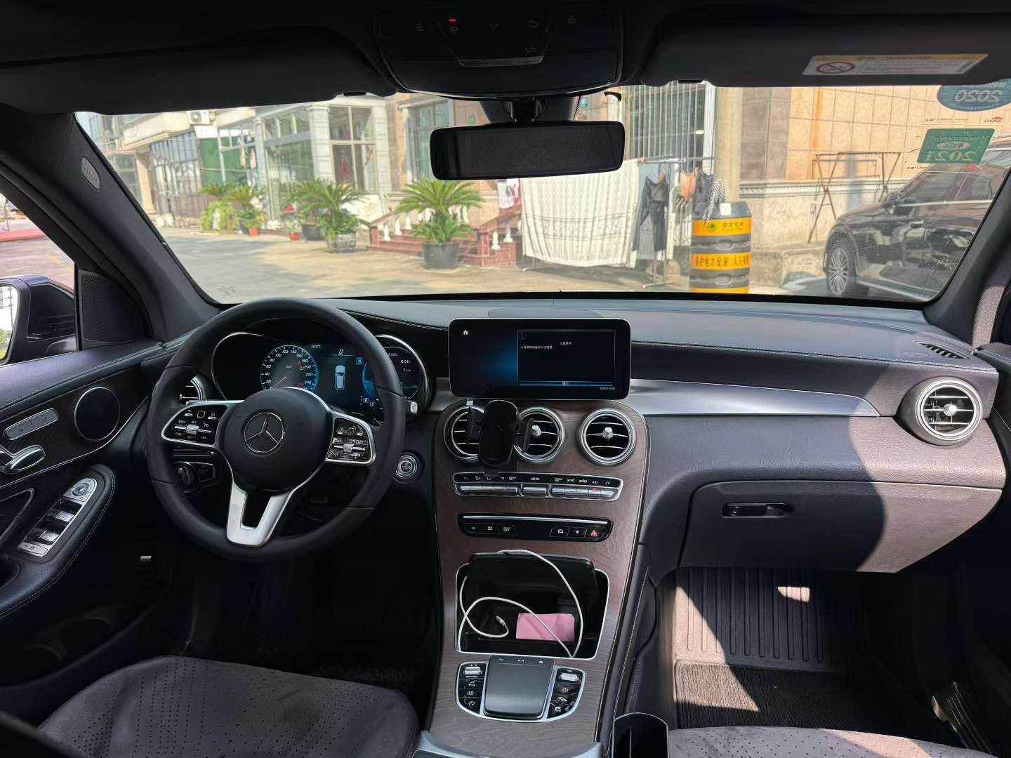 Mercedes-Benz GLC 2020 Luxury 5