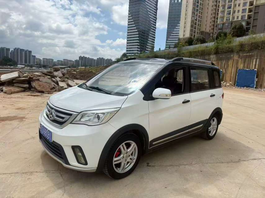 Changan Oulingwei 1.4 X6 Automatic 3