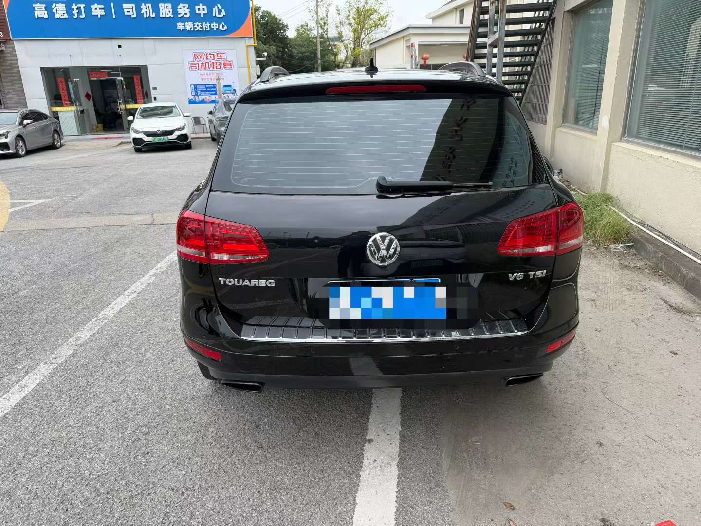 Volkswagen Touareg 8