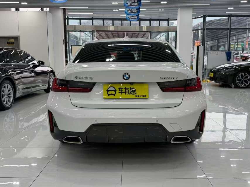 BMW 3 Series 325Li Sport Package 4