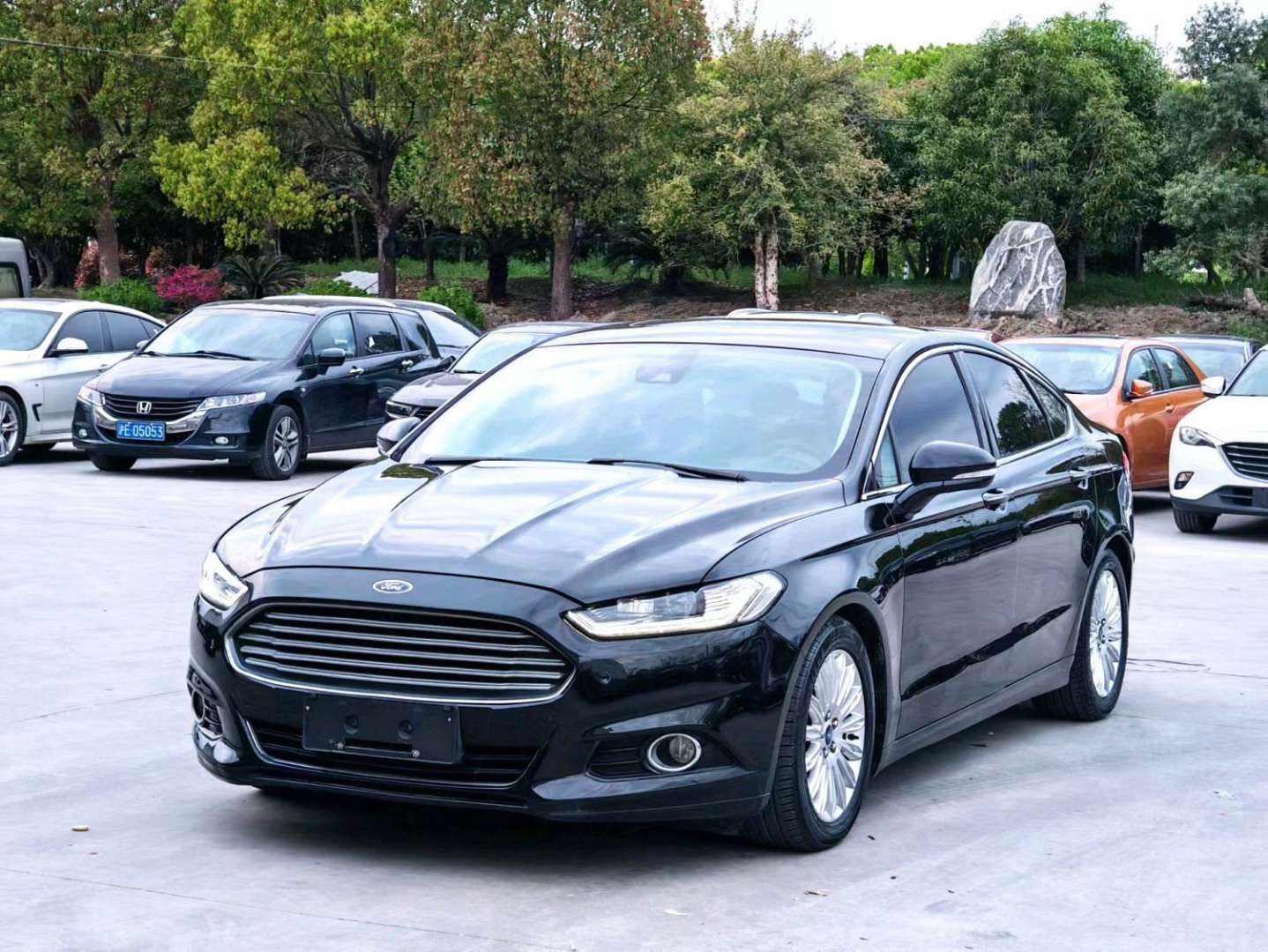 Ford Mondeo 2014 2.0L Automatic 200 Luxury