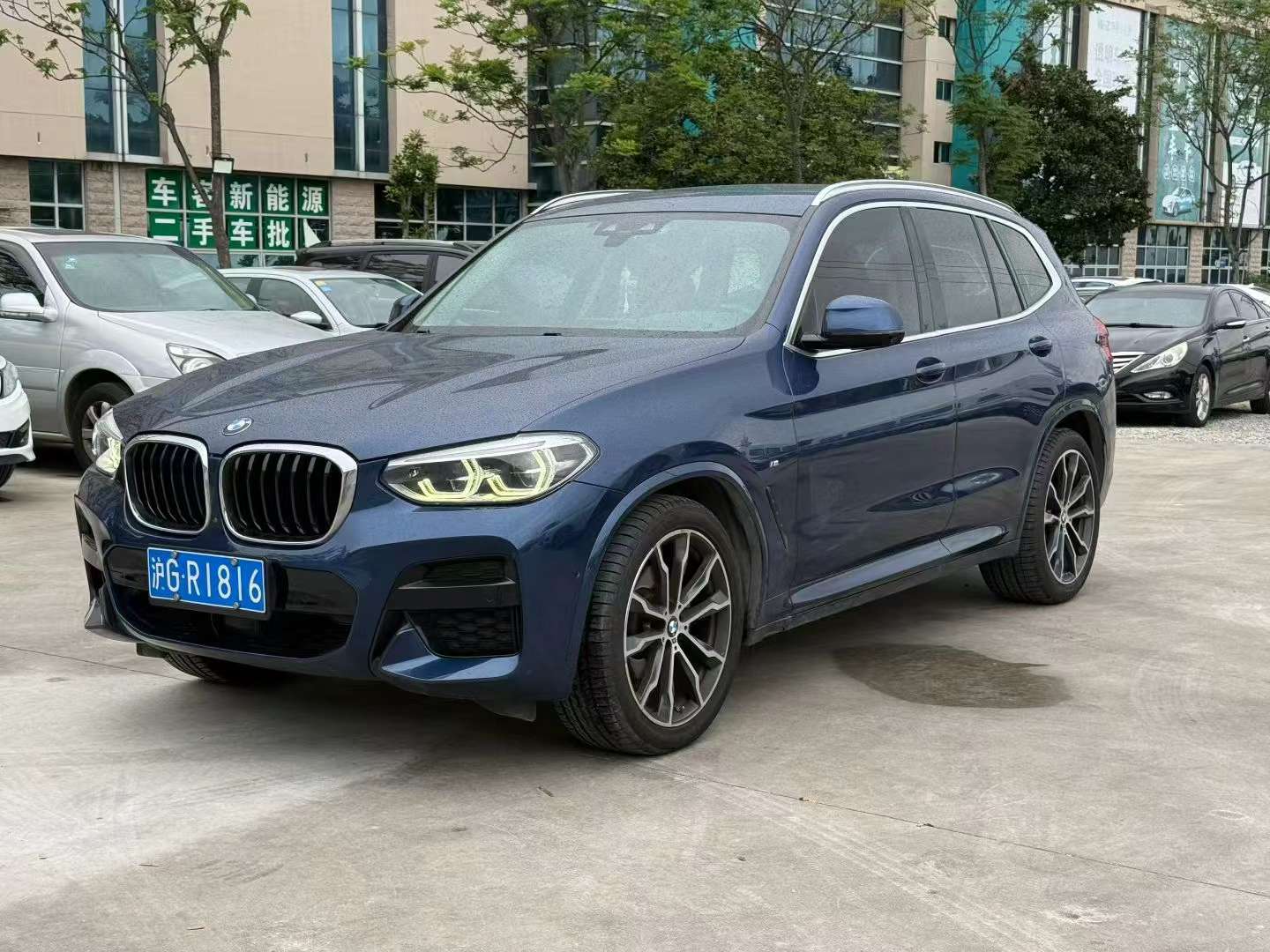 BMW X3 28i M Sport Package 2