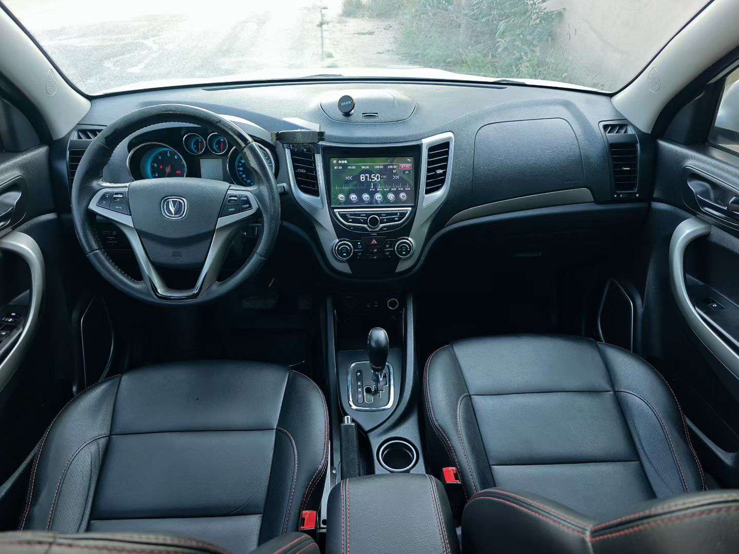 Changan CS35 5