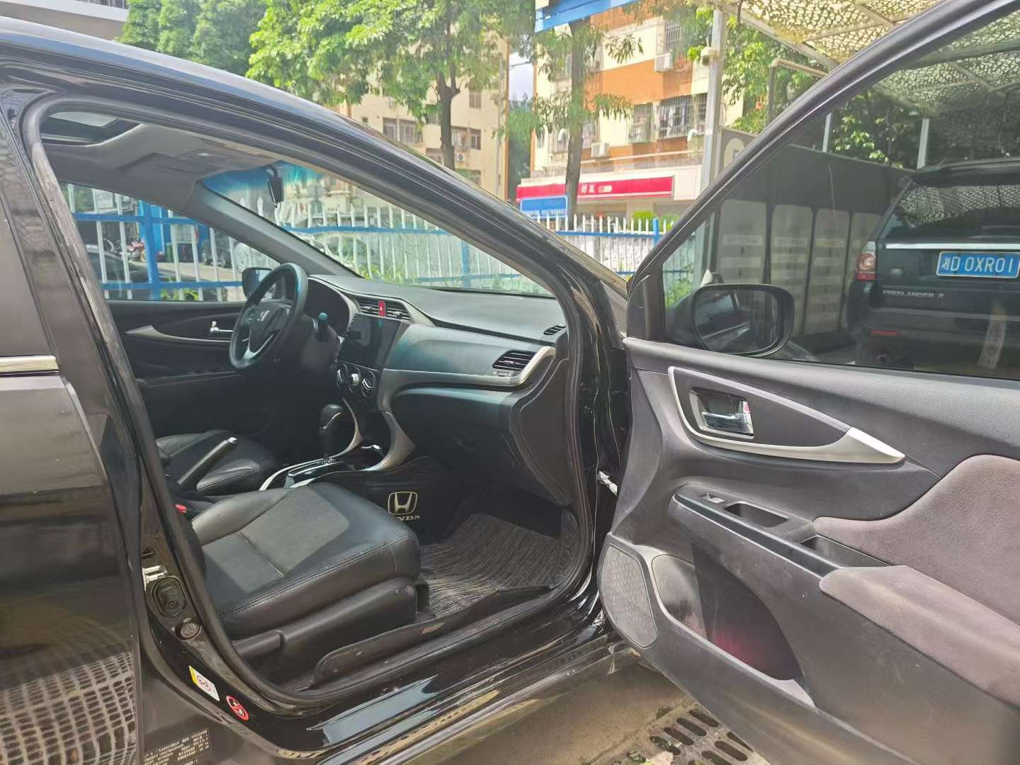 Honda Lingpai 1.8L CVT Luxury Special Edition 6
