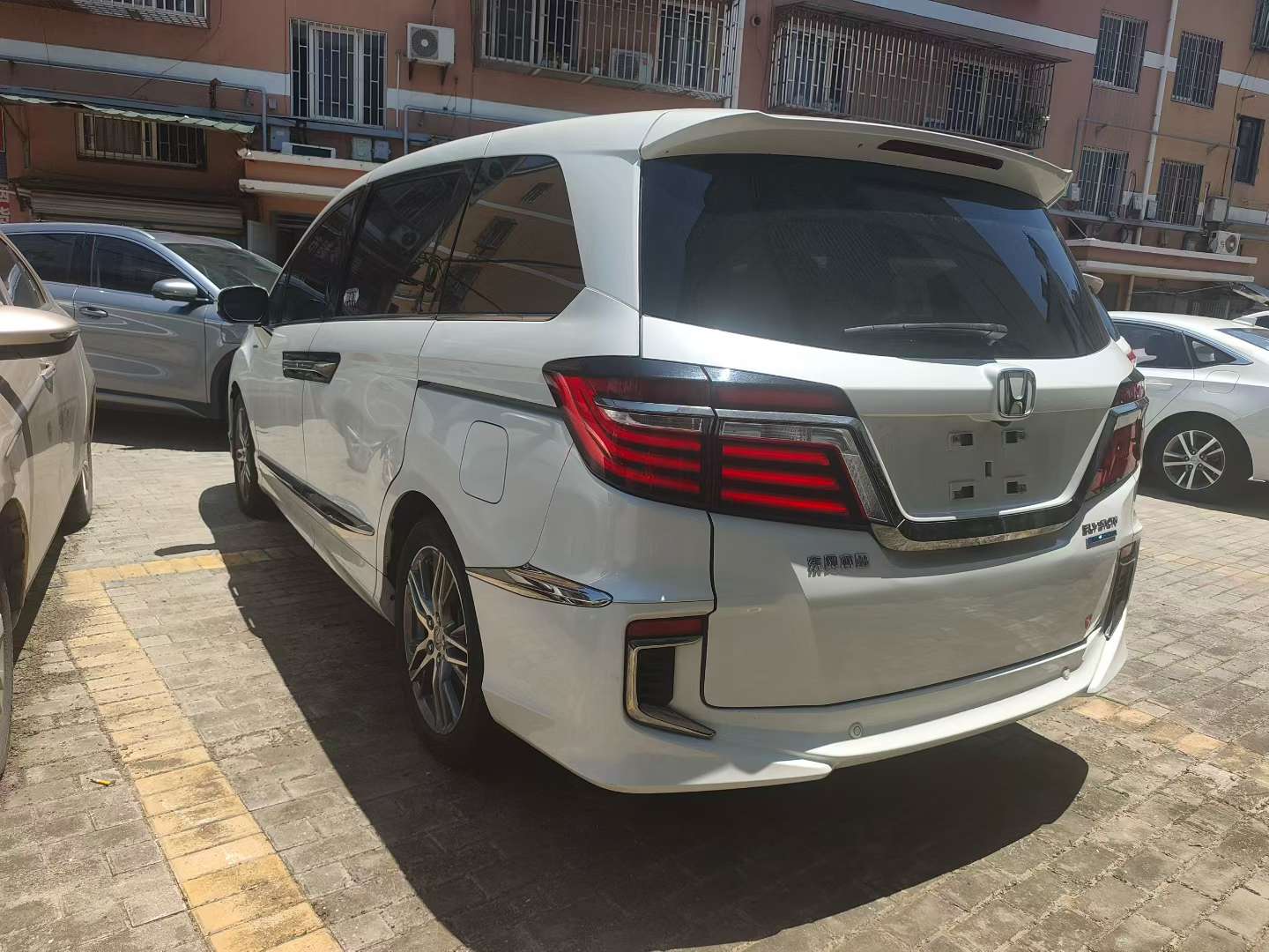 Honda Elysion 2019 2.0 Hybrid Comfort 7