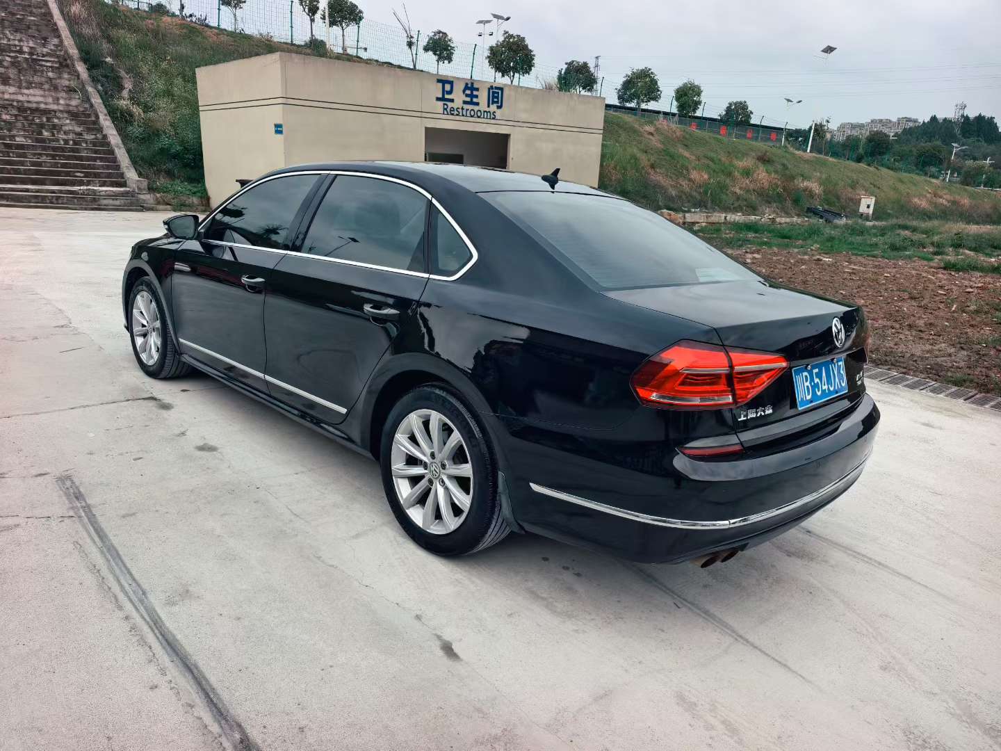 Volkswagen Passat Facelift 1.4T Automatic 4