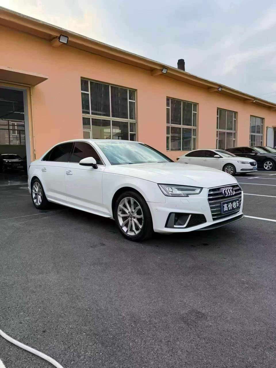 Audi A4L 2020 Fashion 2.0T 2