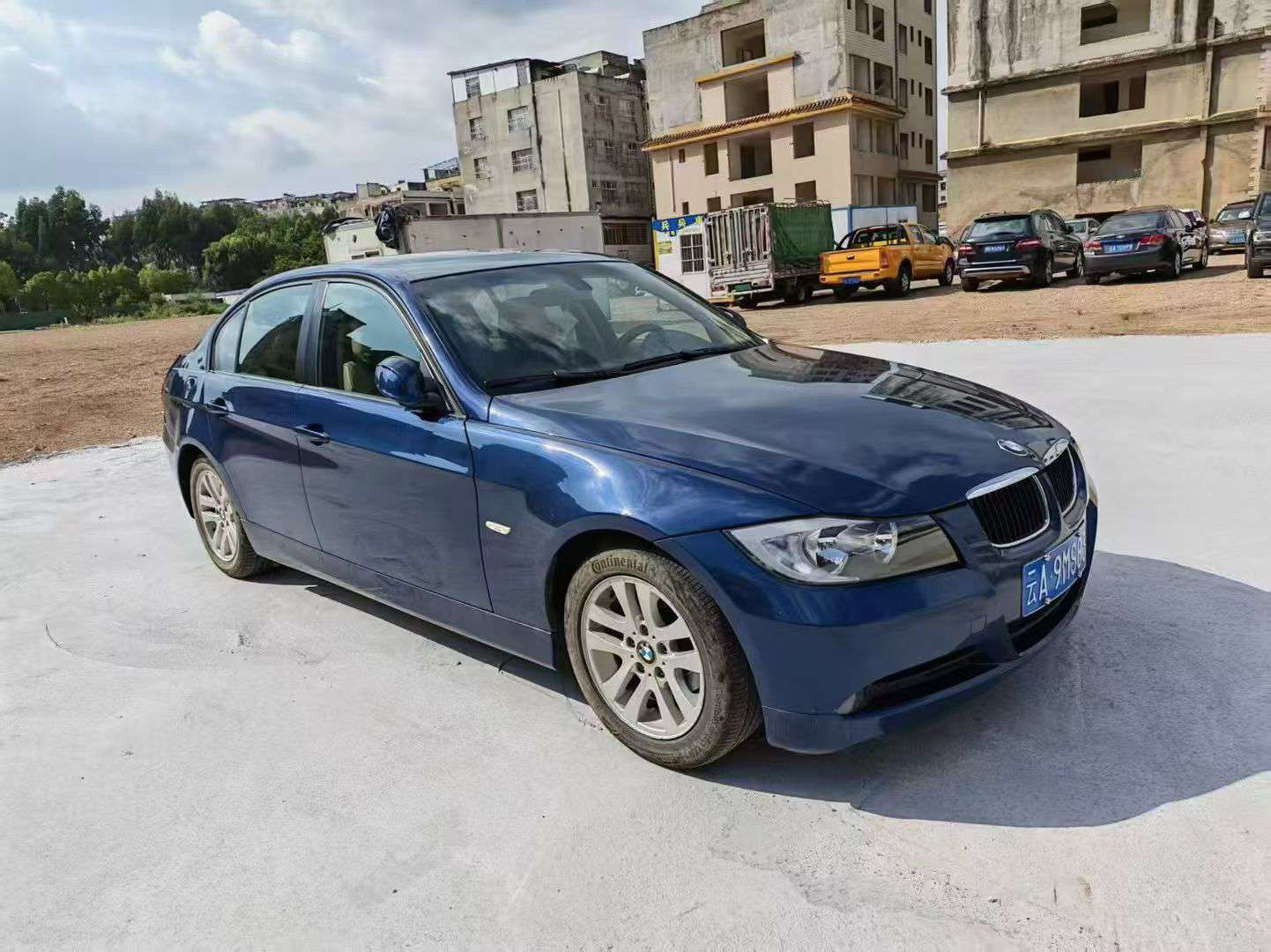 BMW 3 Series 2