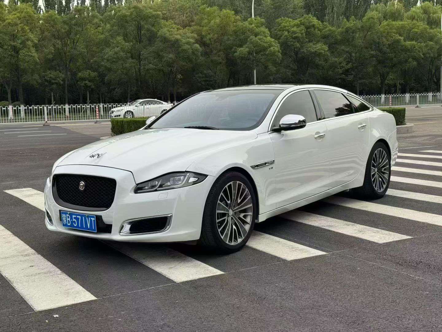 Jaguar XJL 2012 3.0T 3