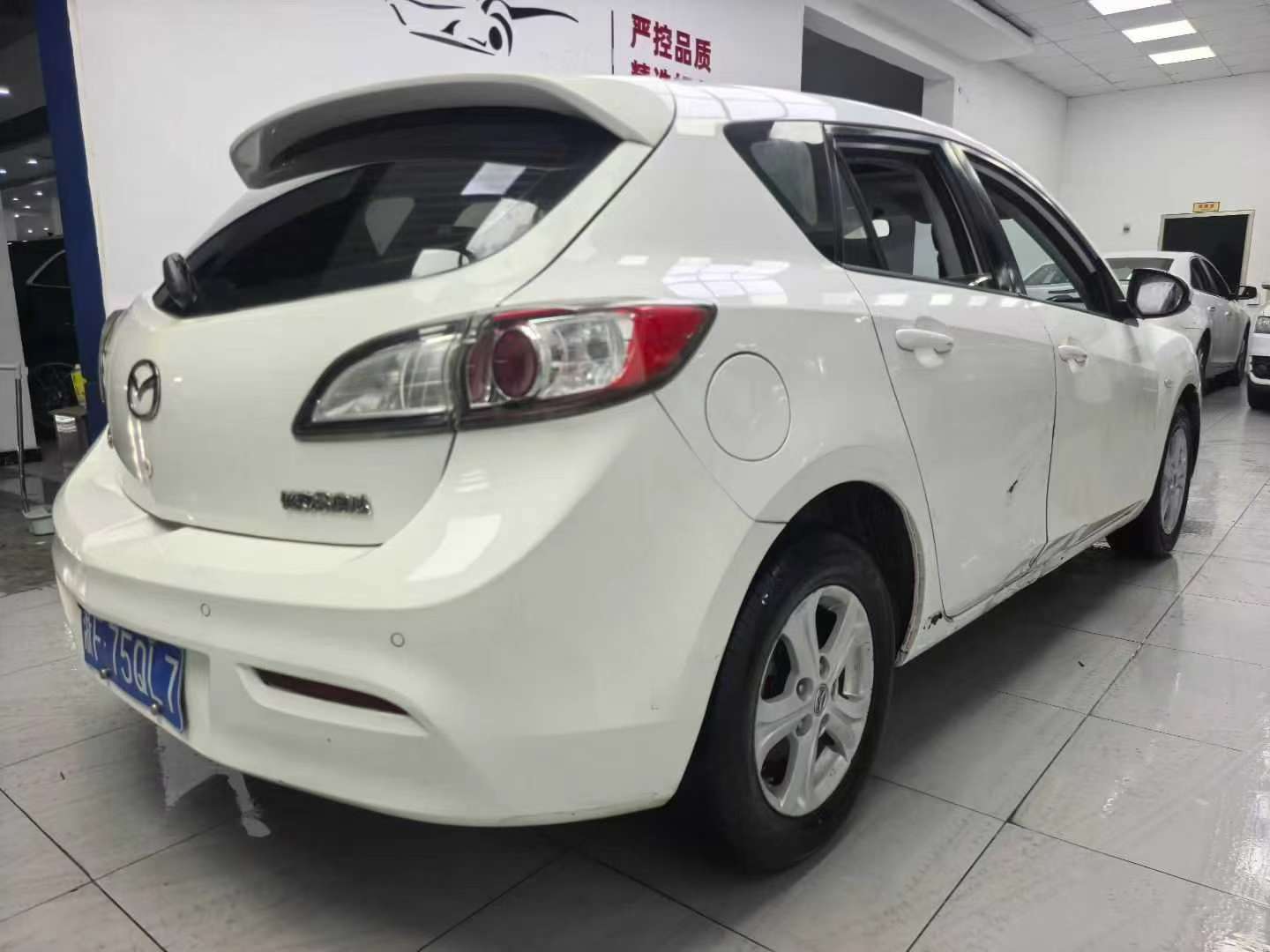 Mazda3 5