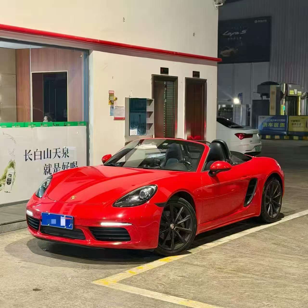 Porsche 718 2018 2.0T 2