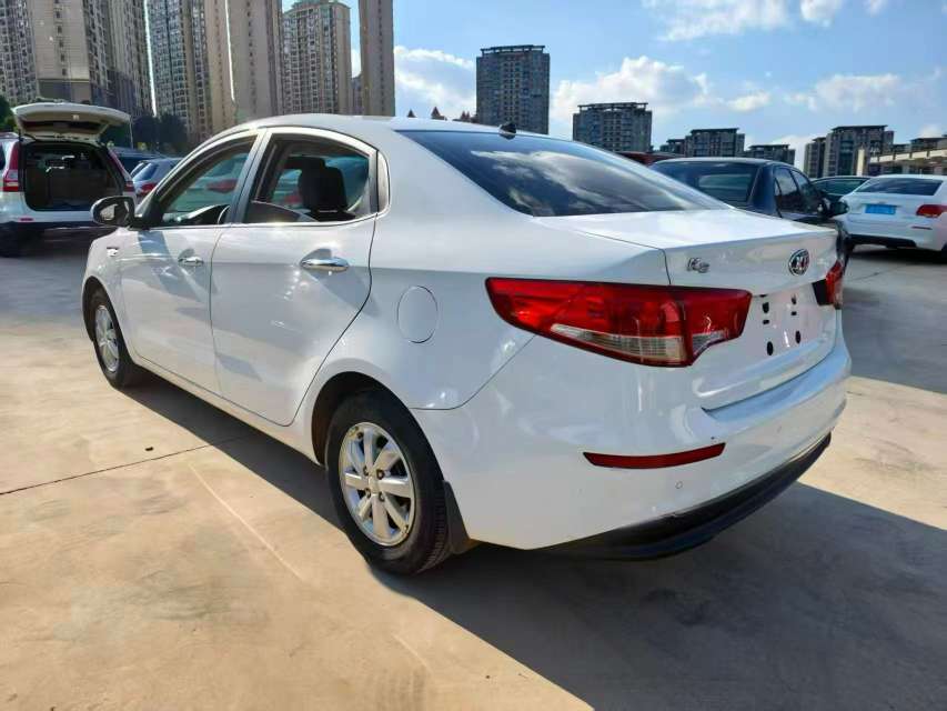 Kia K2 Manual 1.4 6