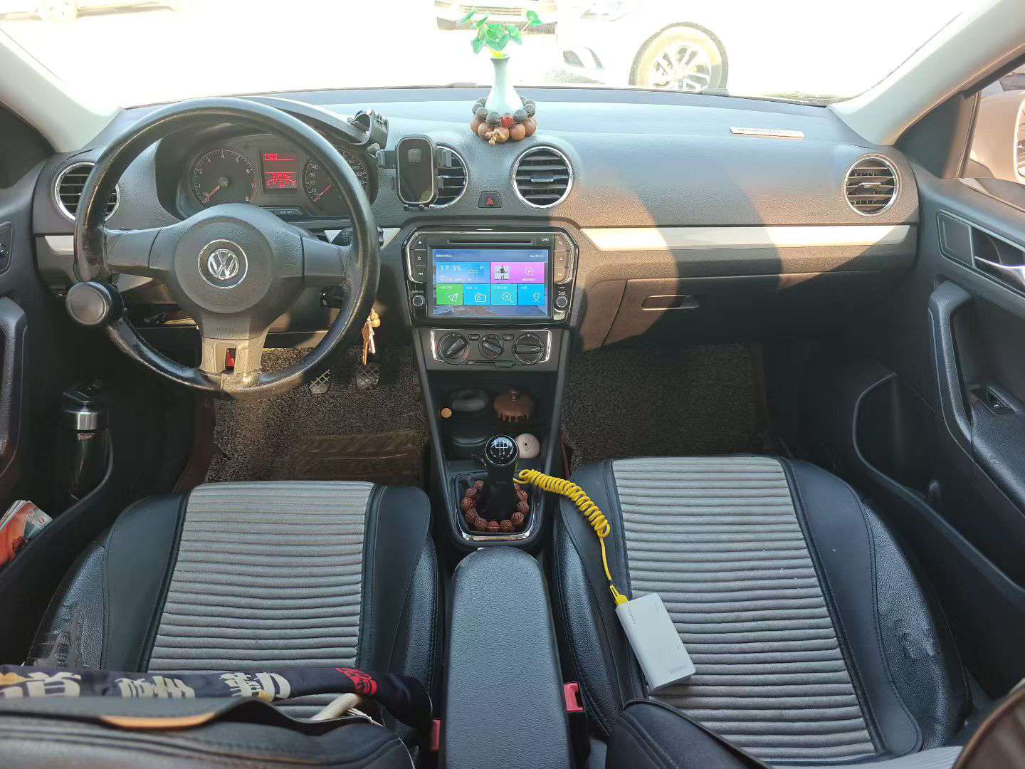 Volkswagen Jetta 1.6L Manual Comfort Edition 5