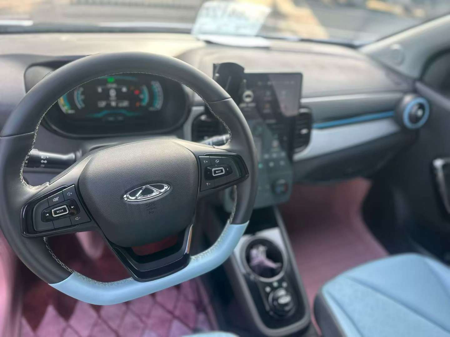 Chery QQ Ice Cream 2024 251km Range 3