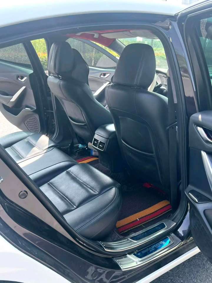 Mazda Atenza 2019 2.0L Automatic with Sunroof 6