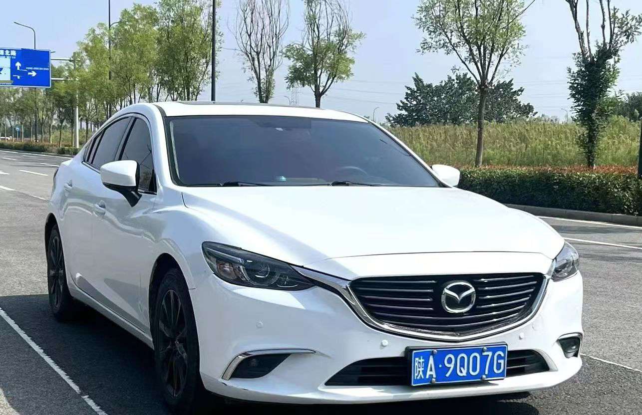 Mazda Atenza 2019 2.0L Automatic with Sunroof 3