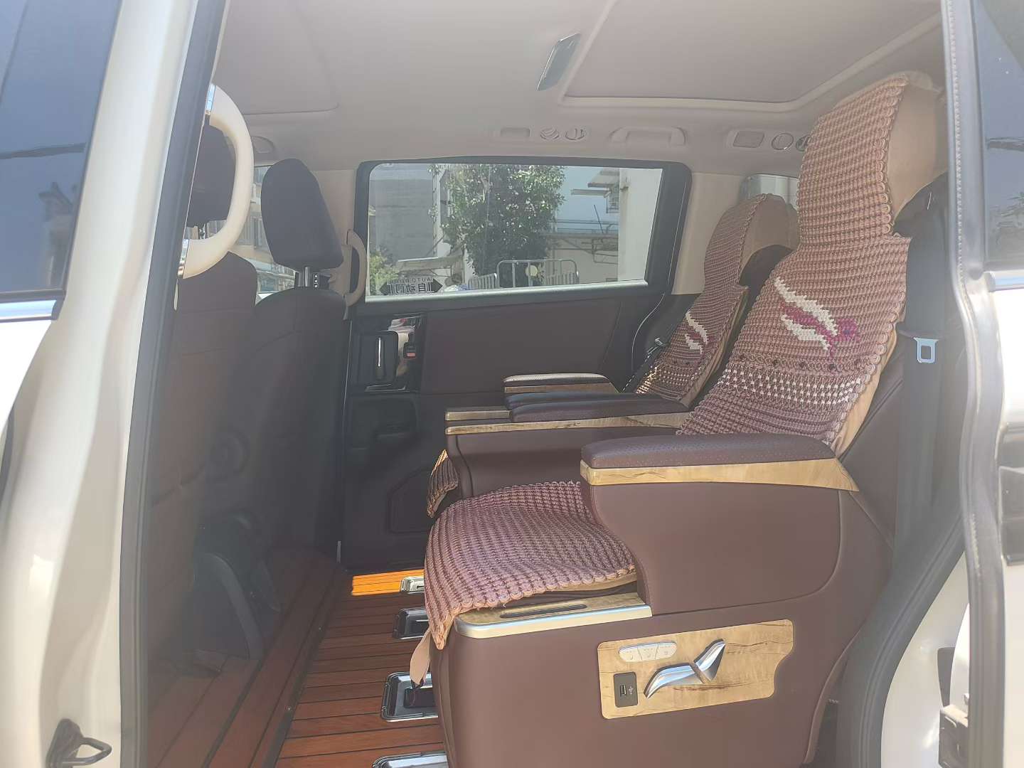 Honda Elysion 2019 2.0 Hybrid Comfort 4
