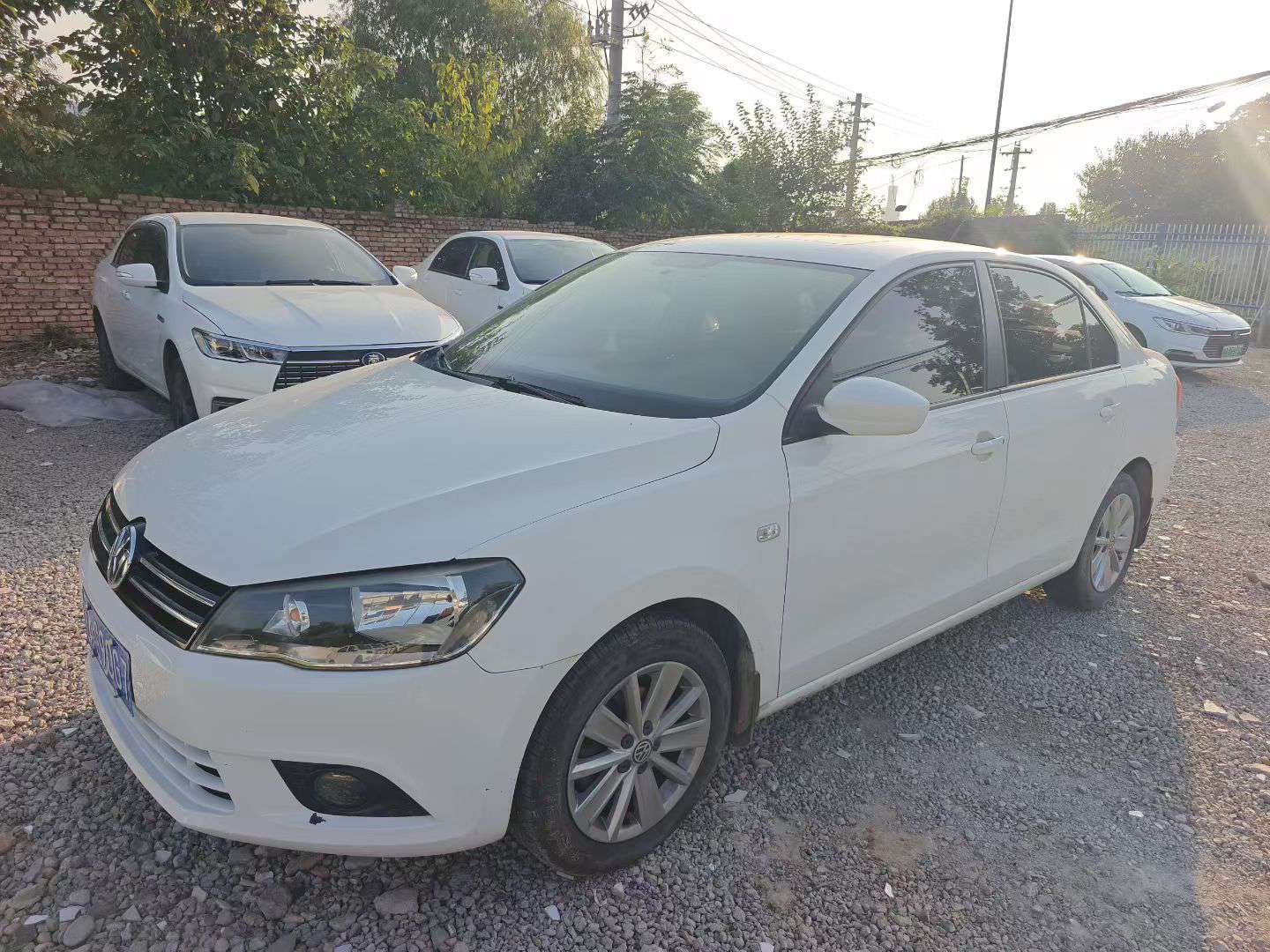Volkswagen Jetta 1.6L Manual Comfort Edition 2