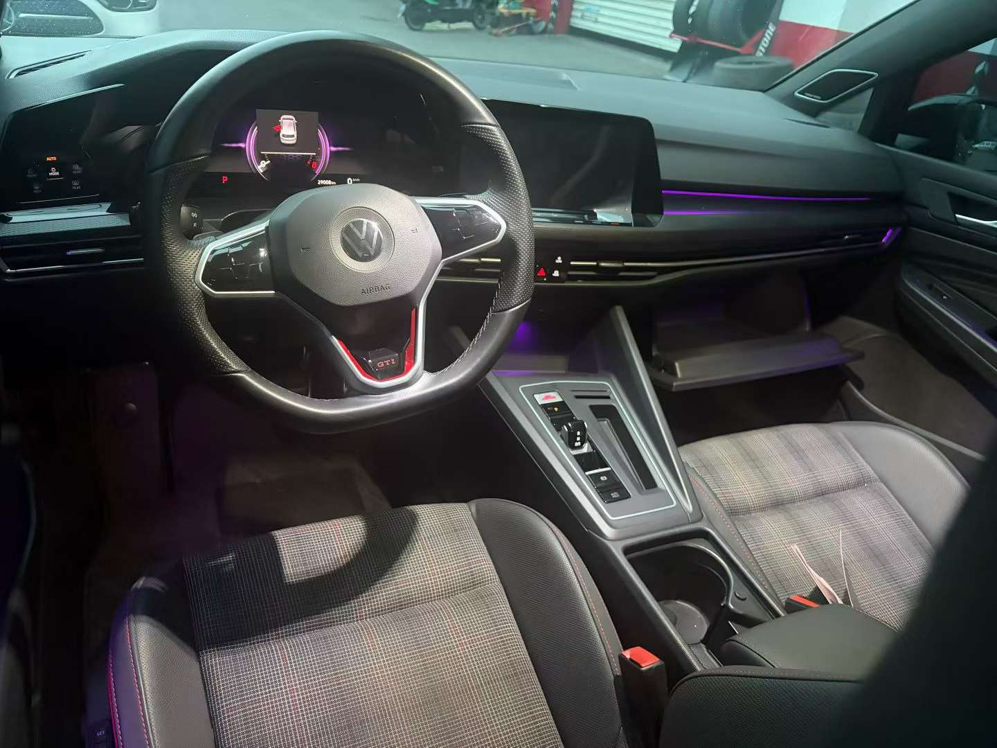 Volkswagen Golf 2
