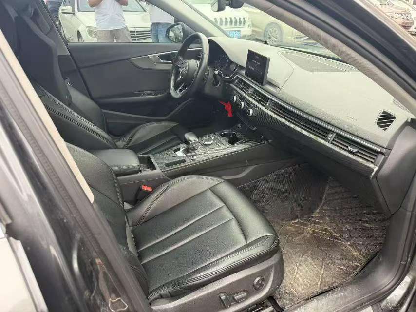 Audi A4L Progressive Edition 5