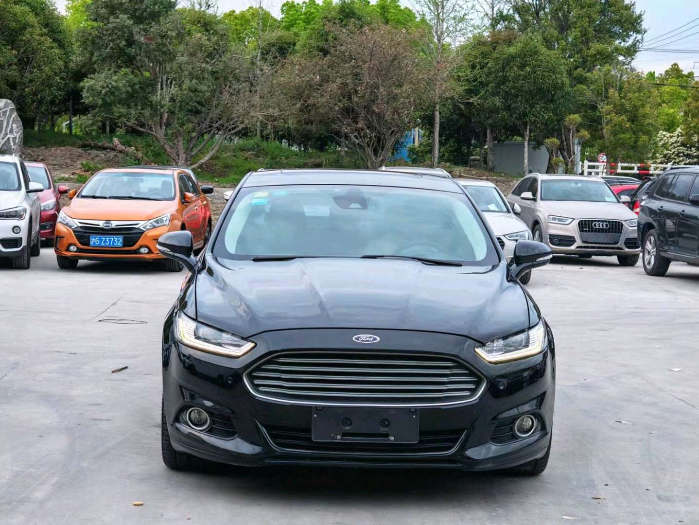 Ford Mondeo 2014 2.0L Automatic 200 Luxury 5