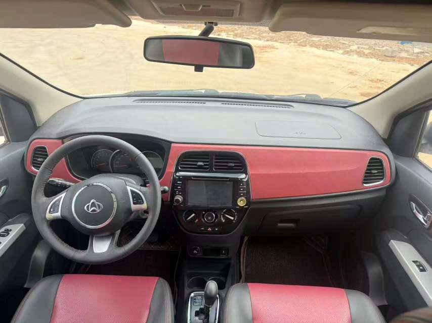 Changan Oulingwei 1.4 X6 Automatic 9