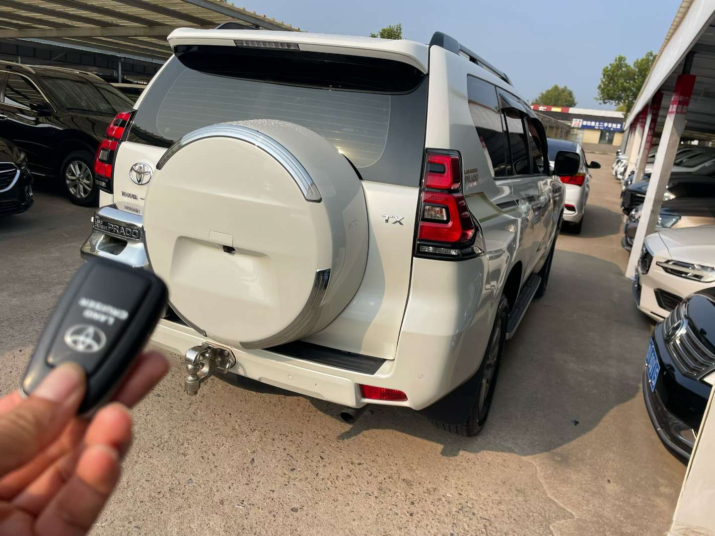 Toyota Prado 3.5L TXL 6