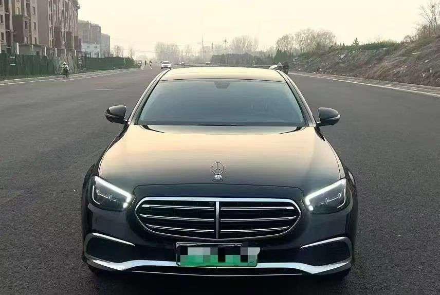 Mercedes-Benz E-Class E350eL 2.0T