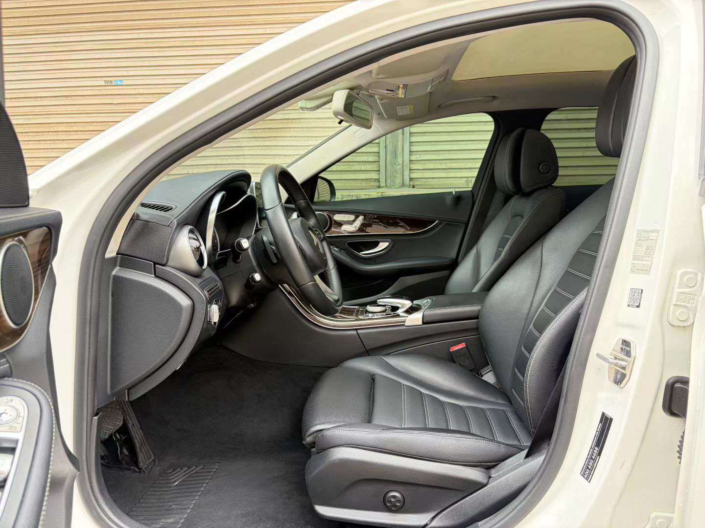 Mercedes-Benz C-Class 2015 Facelift C 200 L 4