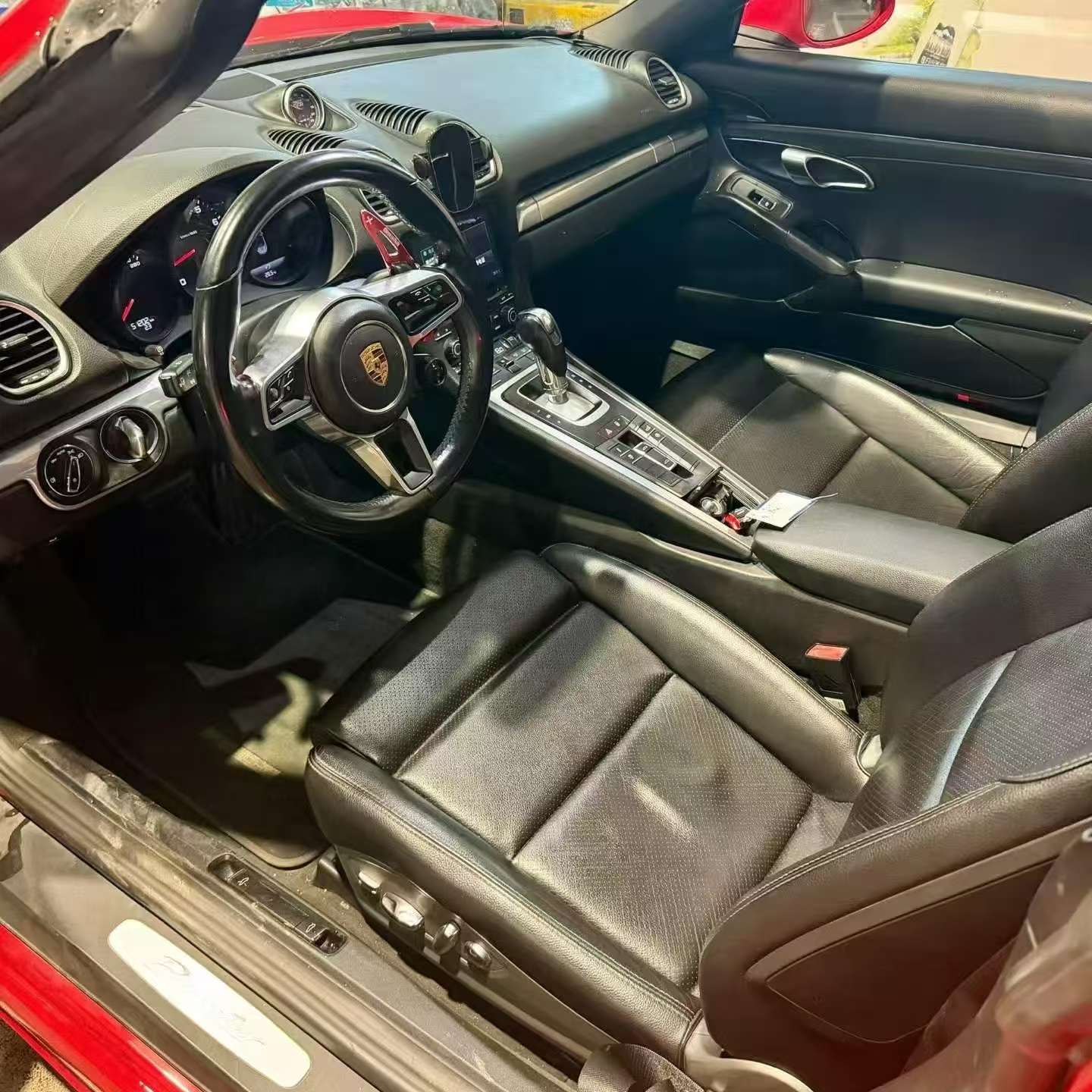 Porsche 718 2018 2.0T 8