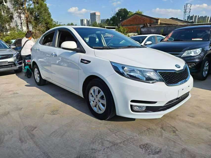 Kia K2 Manual 1.4 4