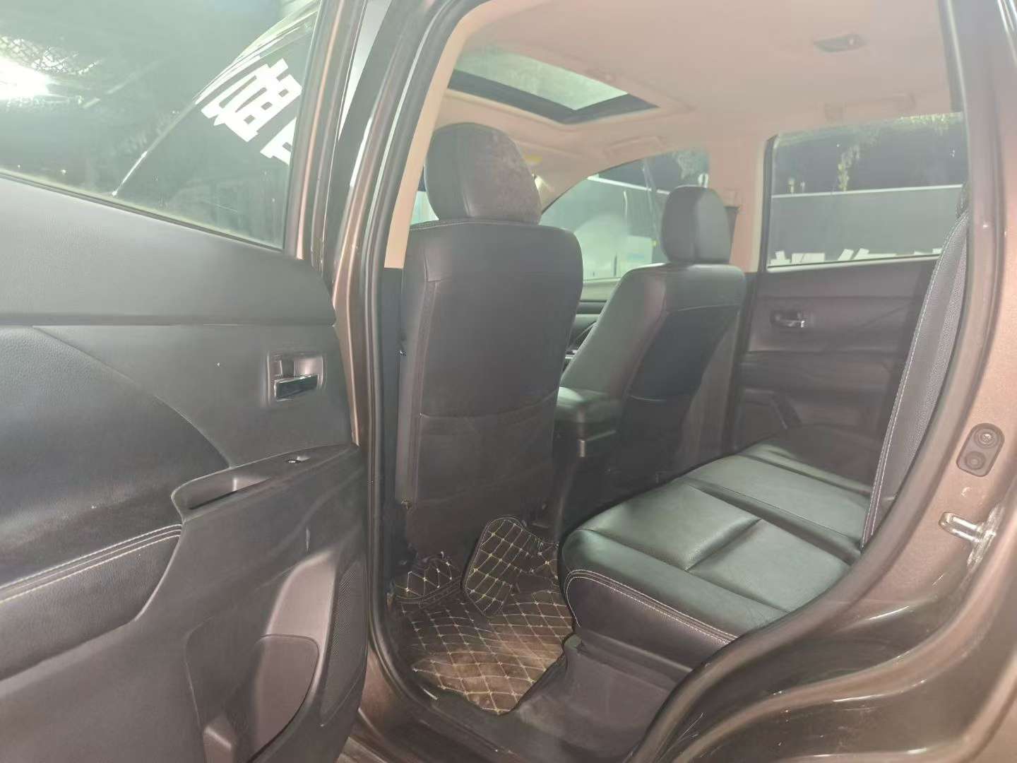 Mitsubishi Outlander 2.4L AWD Elite 5-Seater 5