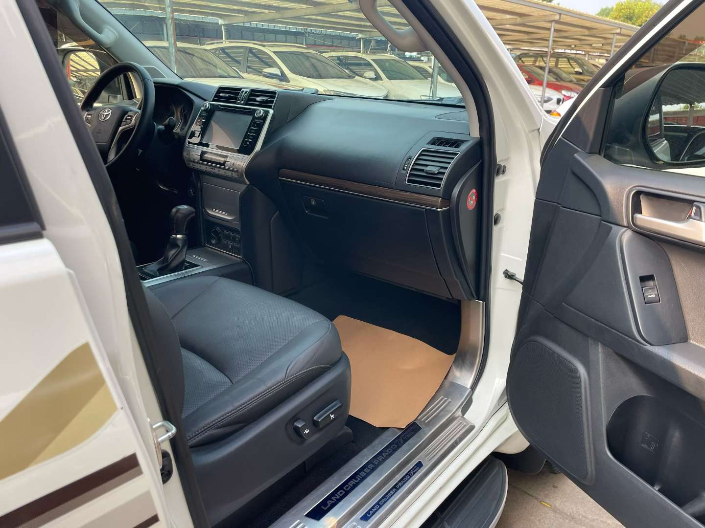 Toyota Prado 3.5L TXL 5