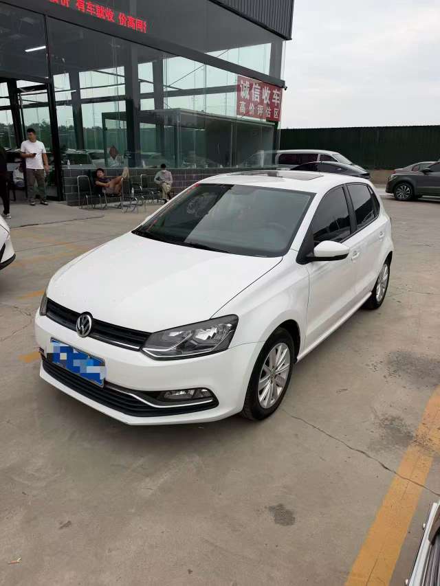 Volkswagen Polo Polo Automatic Sunroof