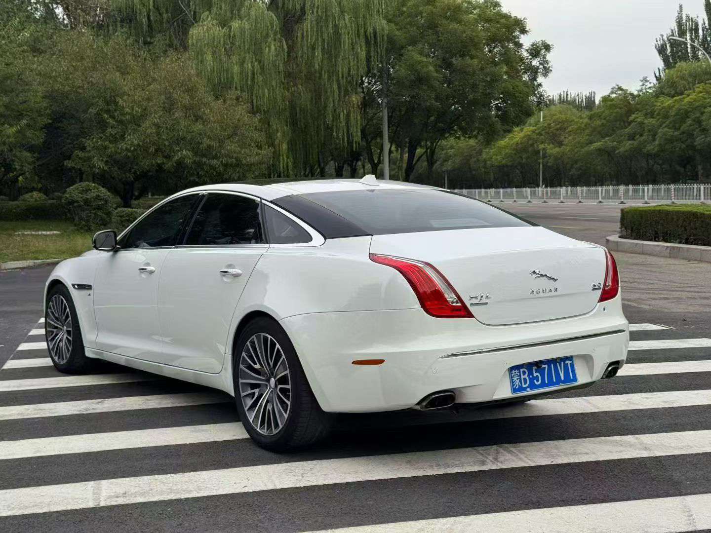 Jaguar XJL 2012 3.0T 7
