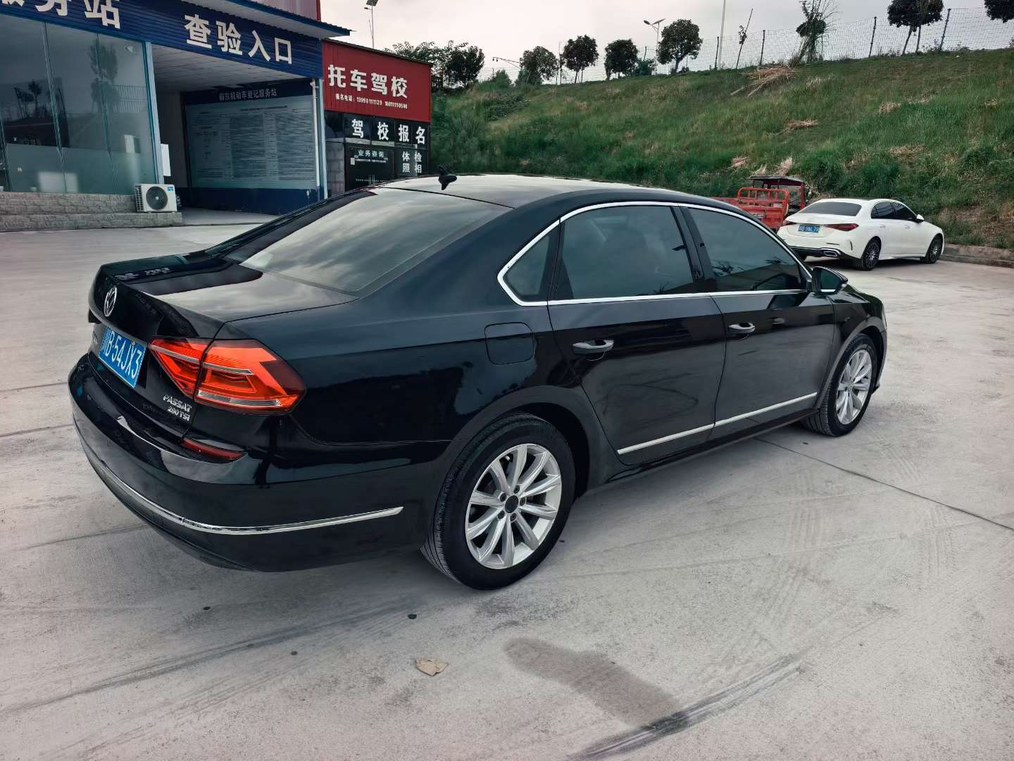 Volkswagen Passat Facelift 1.4T Automatic 6