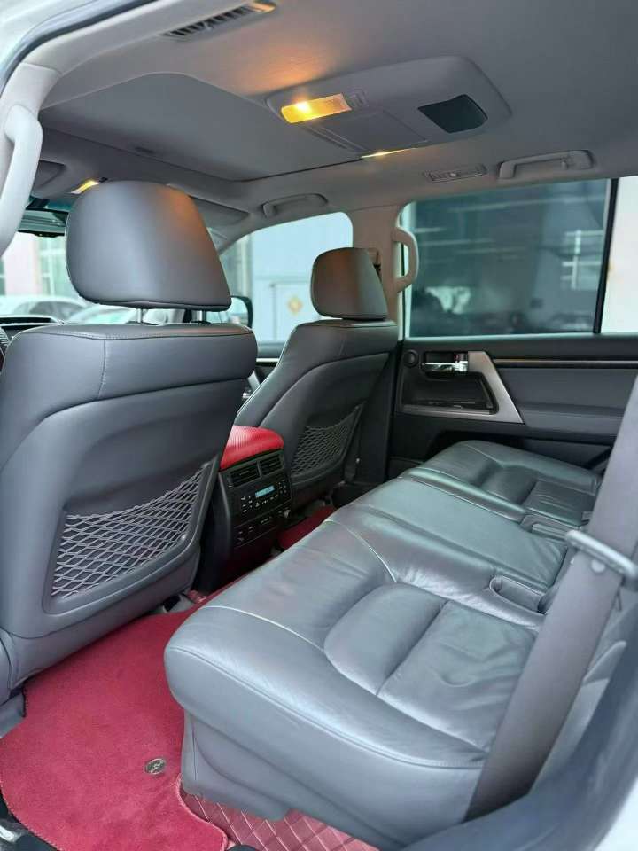 Toyota Land Cruiser Land Cruiser 5700 60th Anniversary Edition 7
