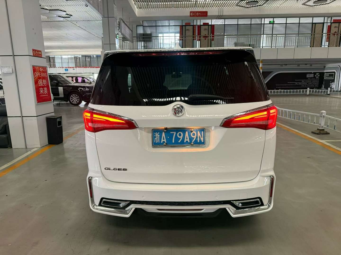 Buick GL8 ES 2017 Automatic Sunroof 7