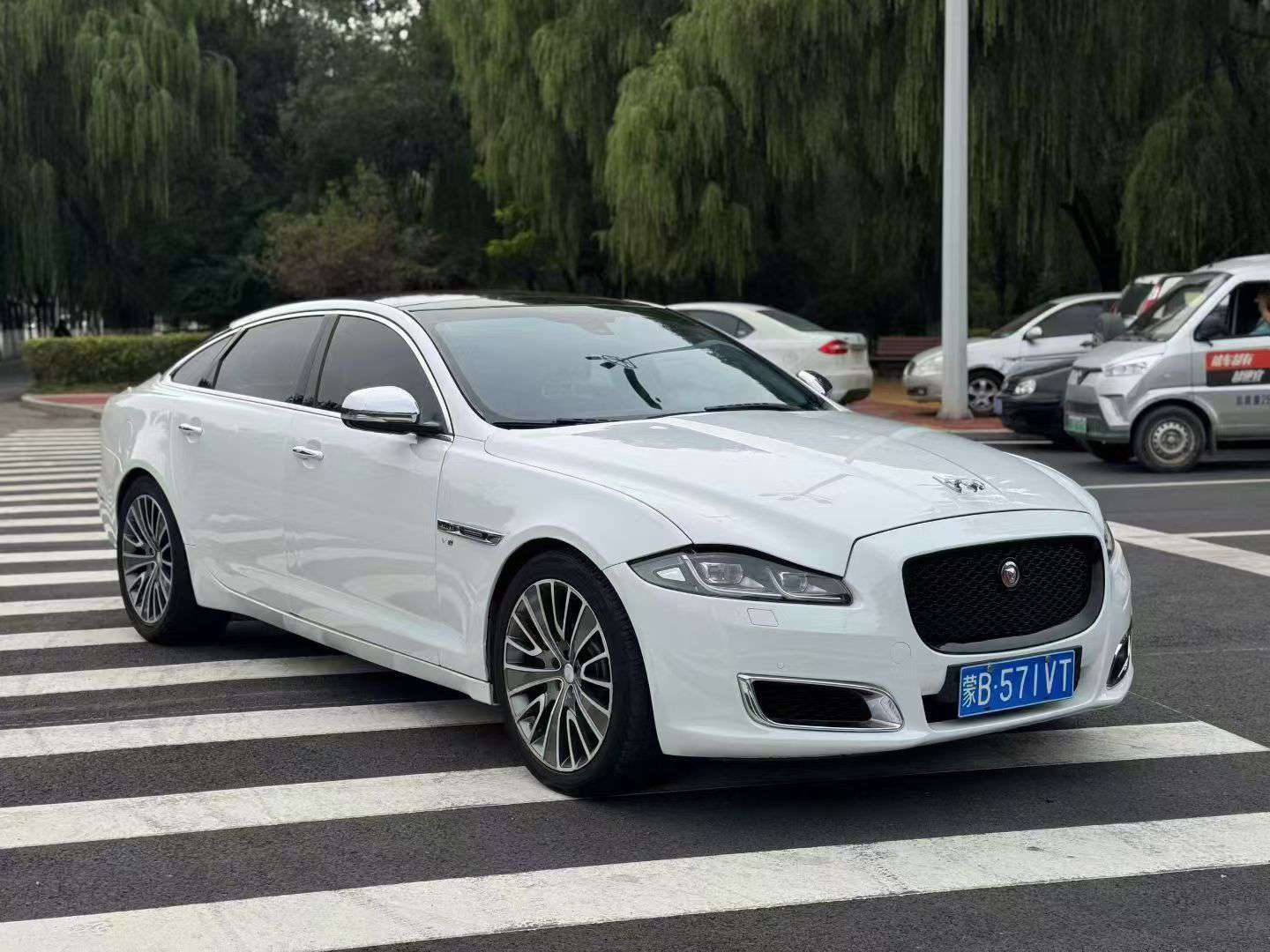 Jaguar XJL 2012 3.0T